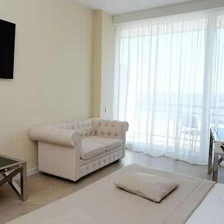 Opera D'arte Aparthotel