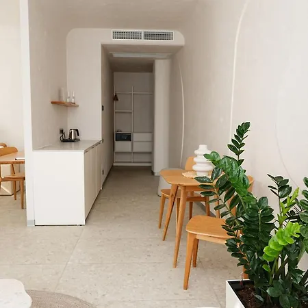 Opera D'arte Aparthotel *